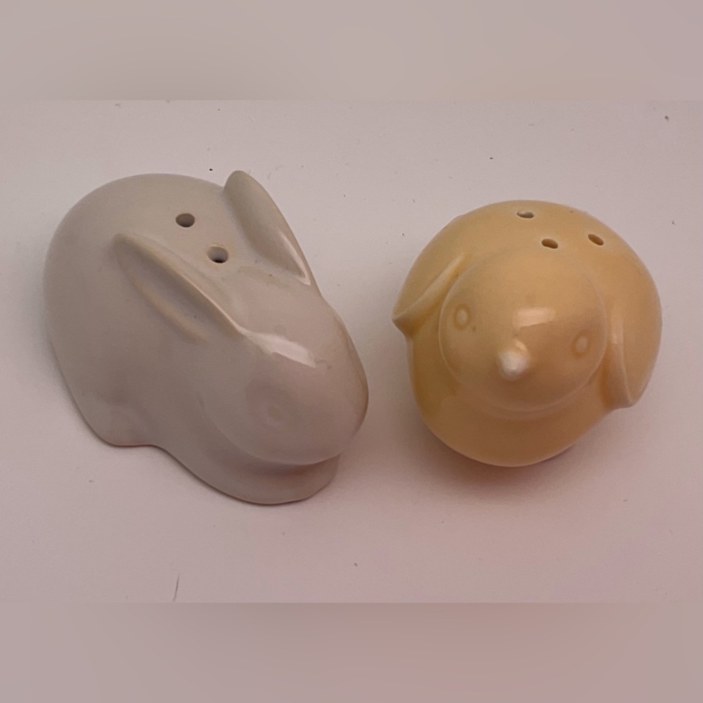 Vintage Hallmark Ceramic Bunny and Chick Salt and Pepper Shakers